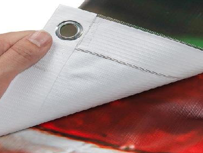 嘉鱼喷绘和刀刮布的工艺区别。